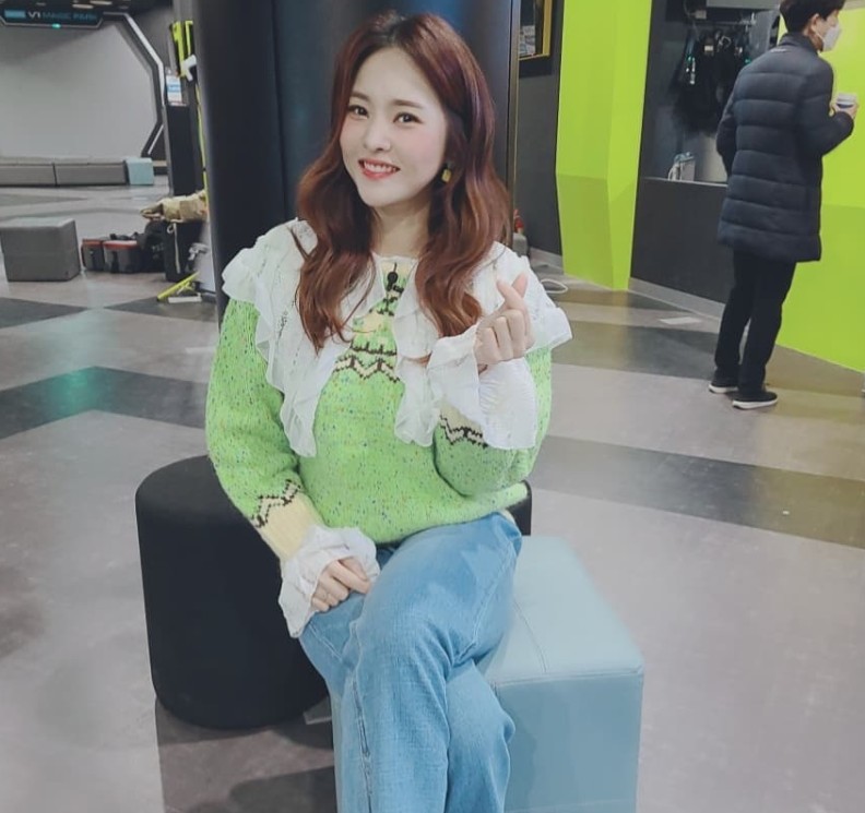 한윤서