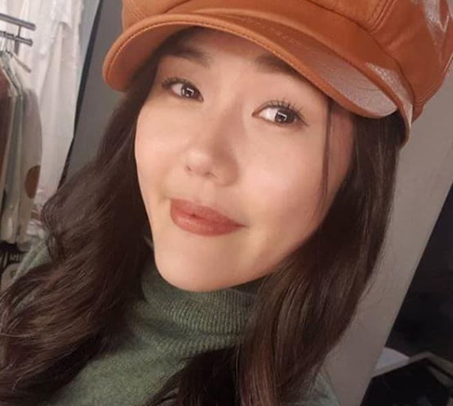 홍레나
