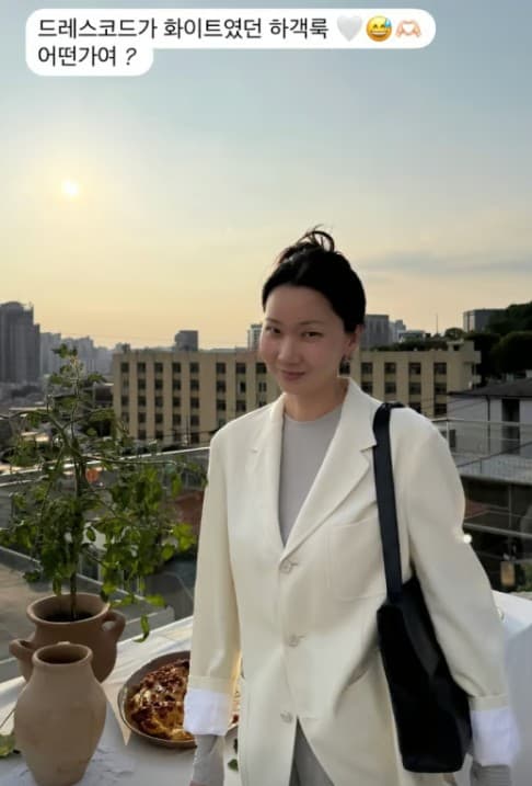 장윤주 결혼식 하객 패션 공개