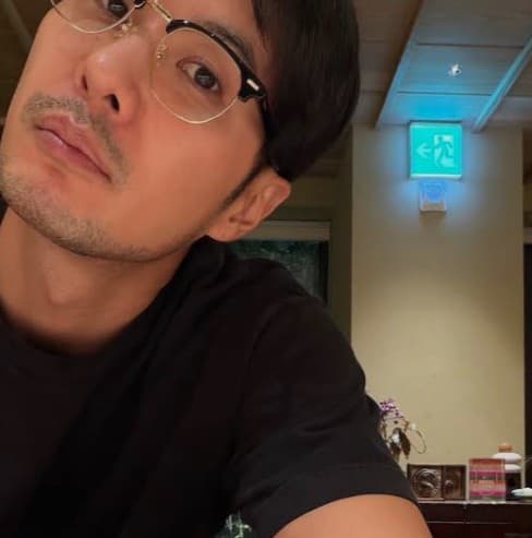 김지석 이주명
