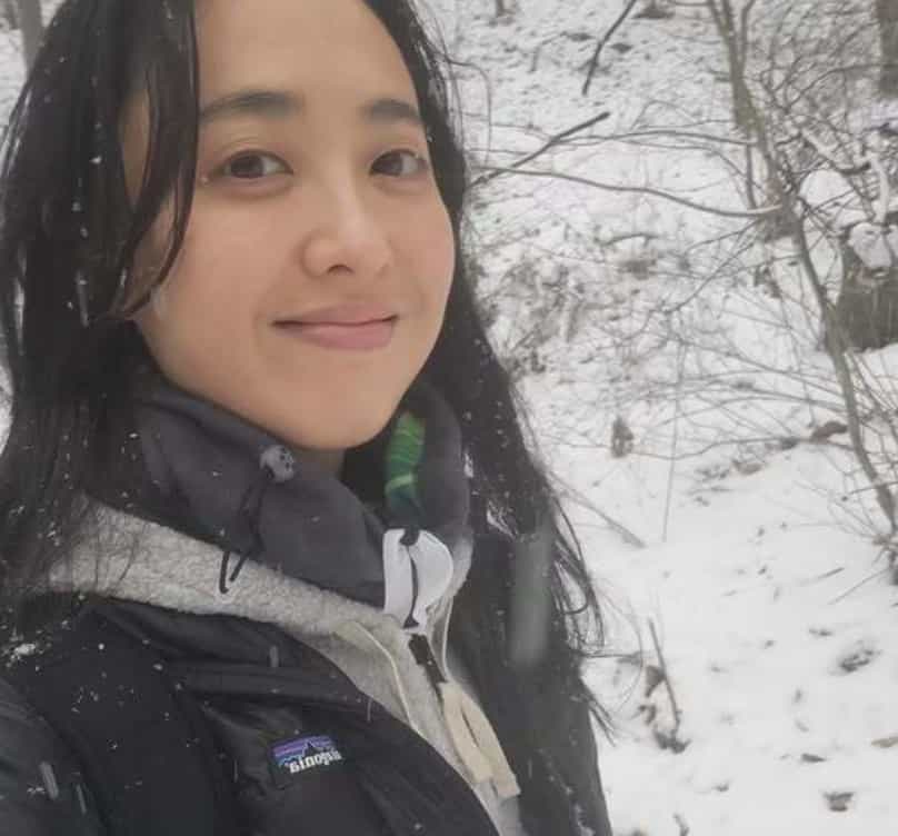김민정 설산