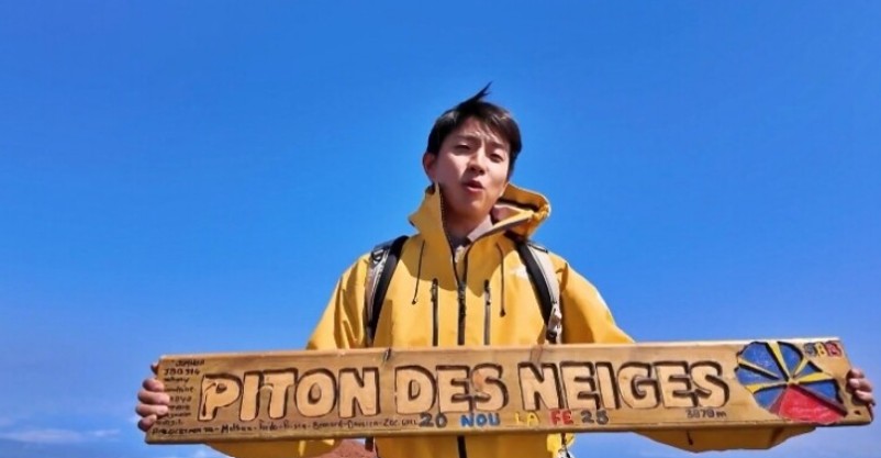 김웅진 여행작가