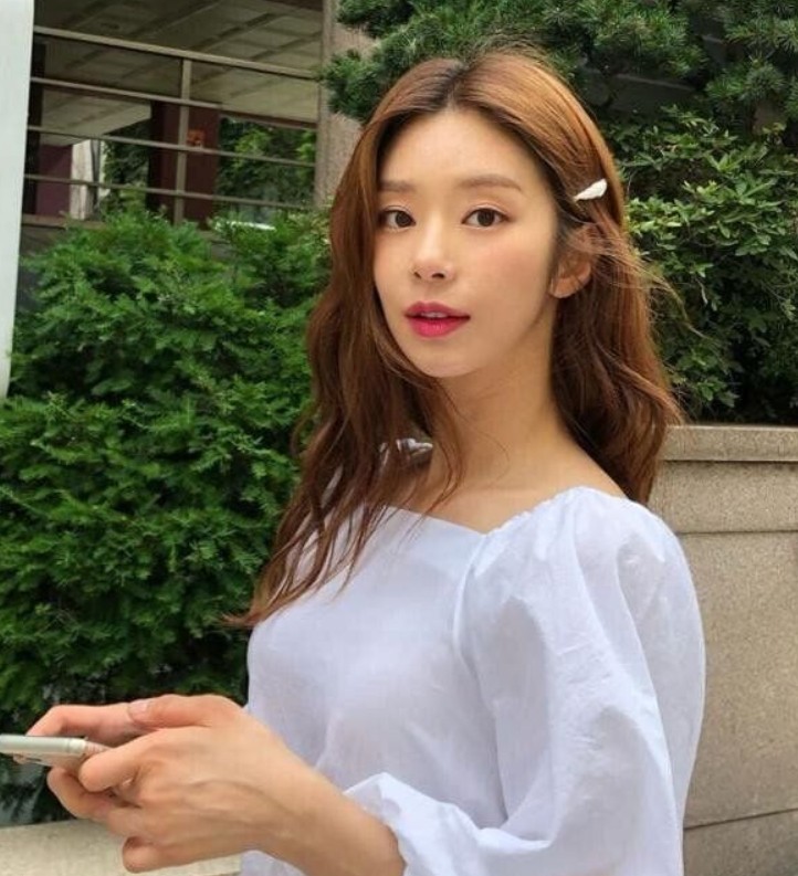 이주빈