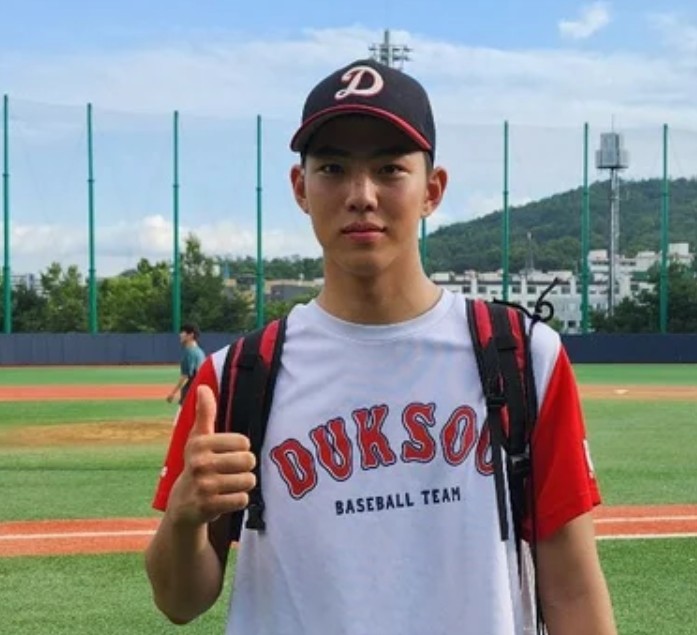 유태웅